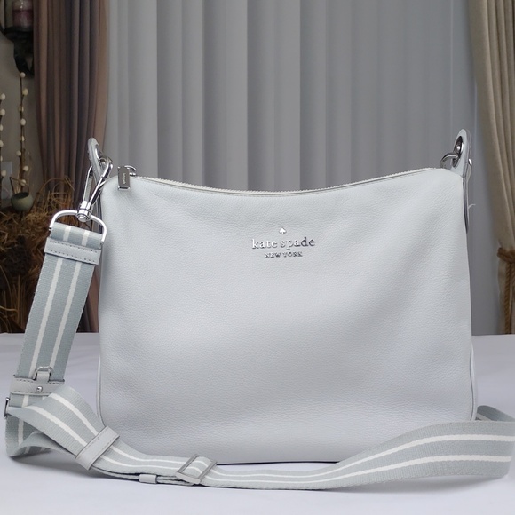 kate spade Handbags - Kate Spade Womens Crossbody Handbag.